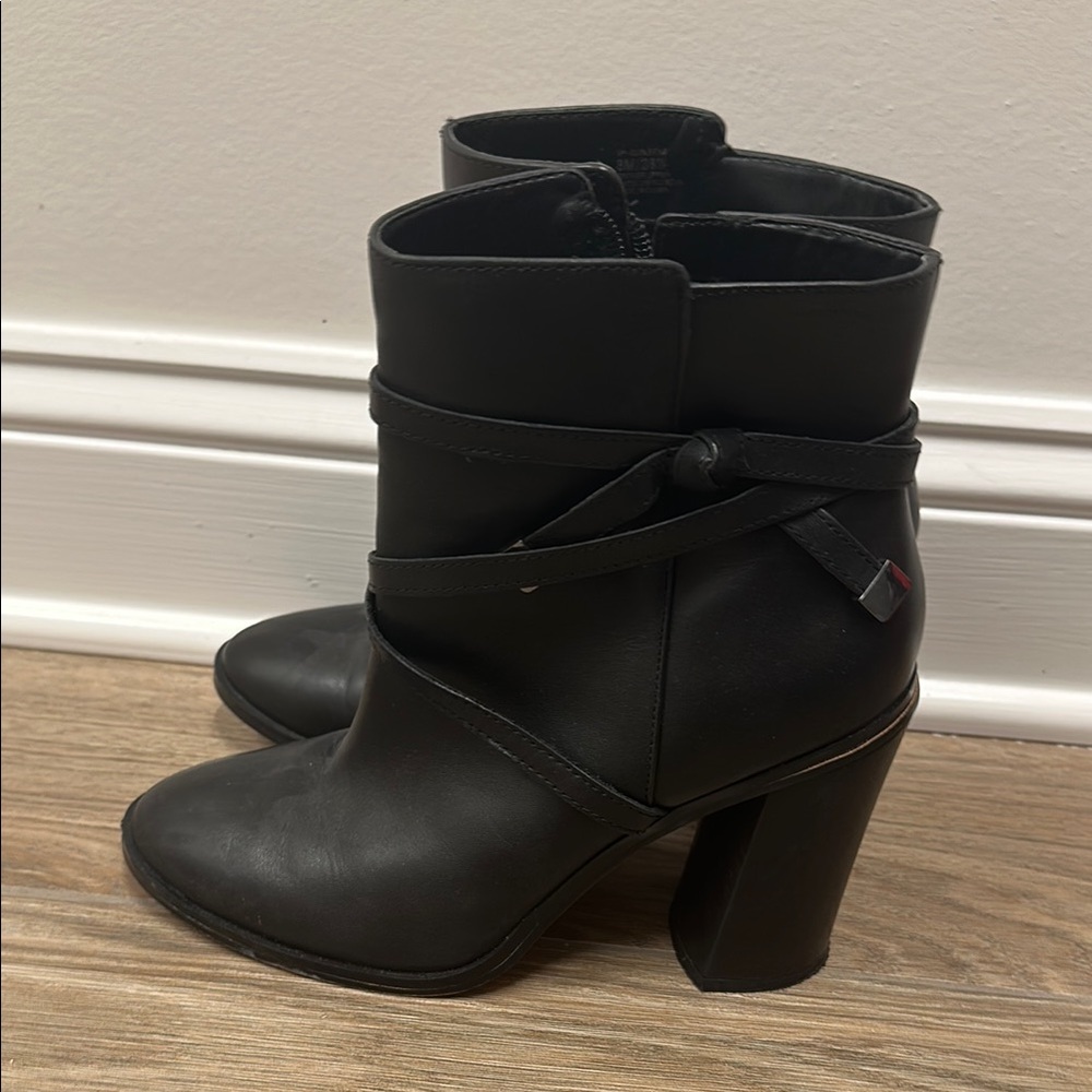 Vince Camuto Black Heeled Boots with Chunky Heel